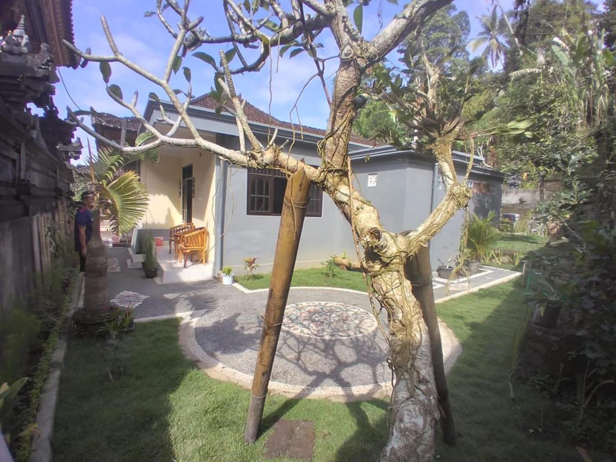 Rindu Homestay Undisan Bagian luar foto